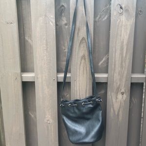 Black bucket bag